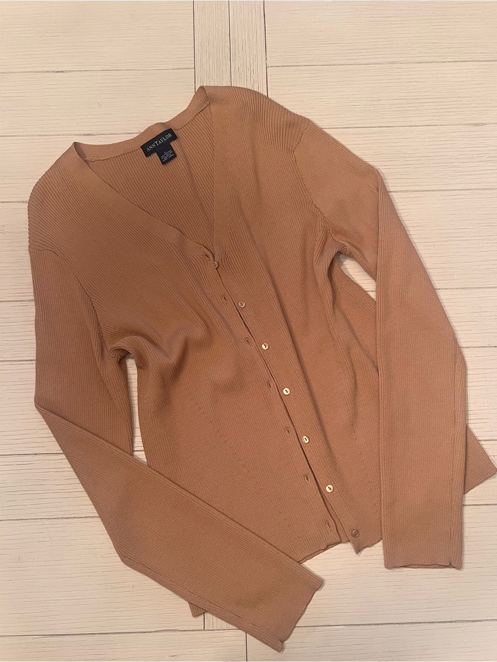 Ann Taylor Camel/Tan Ribbed V‑Neck Button Cardigan